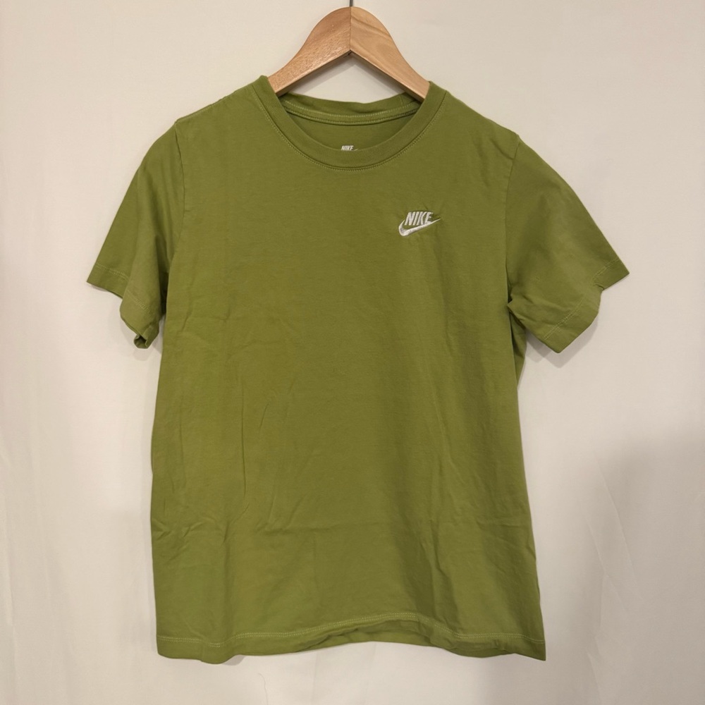 Nike Youth XL Tee